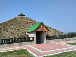 Галичина могила в Крилосі